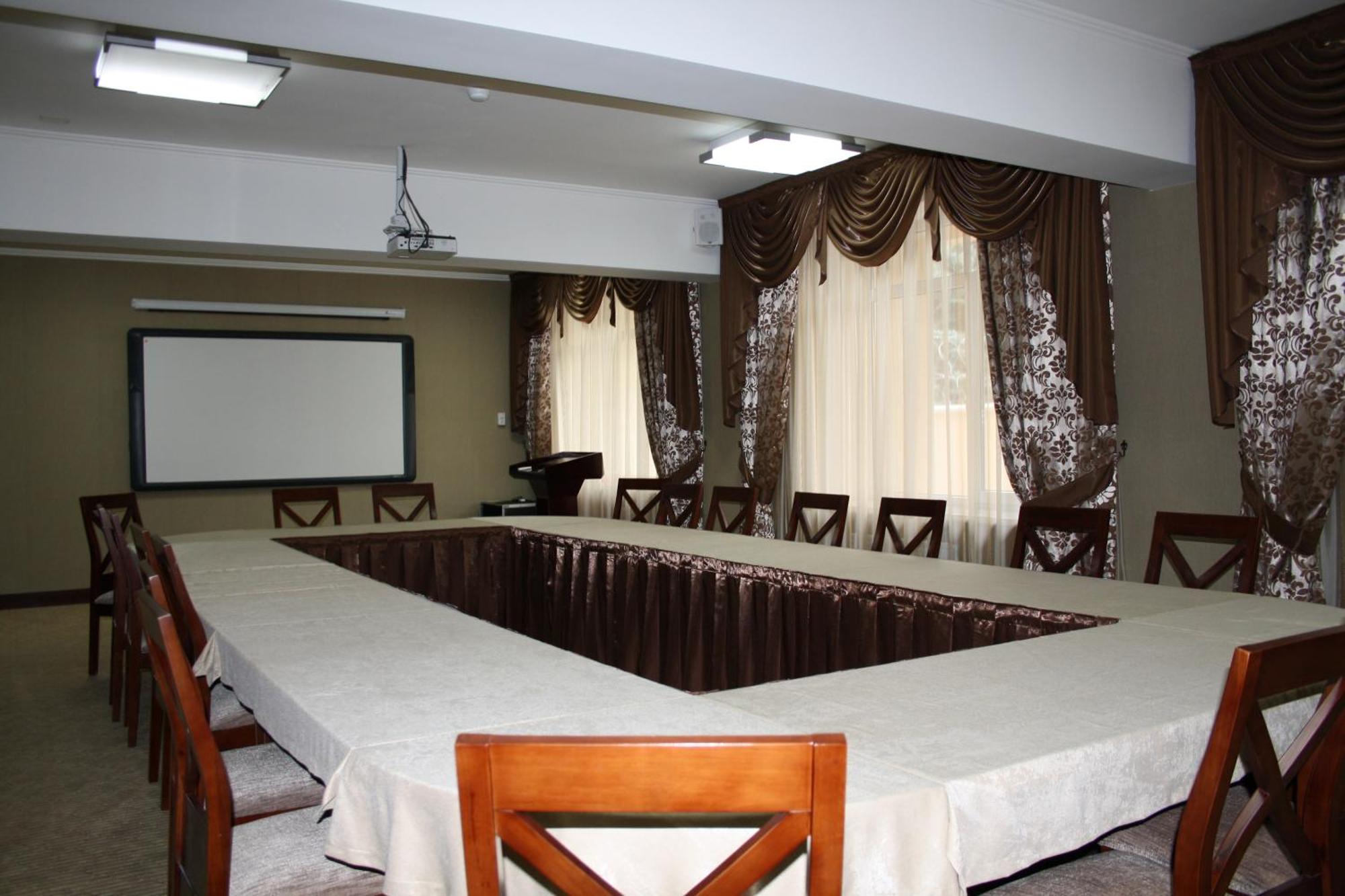 Voyage Hotel Αλμάτι Εξωτερικό φωτογραφία
