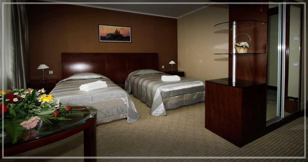 Voyage Hotel Αλμάτι Δωμάτιο φωτογραφία